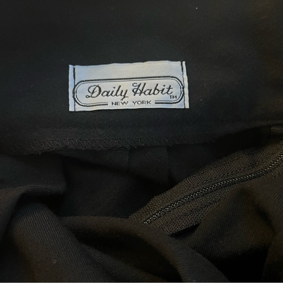 Vintage Black Pencil Skirt - Picture 9 of 10